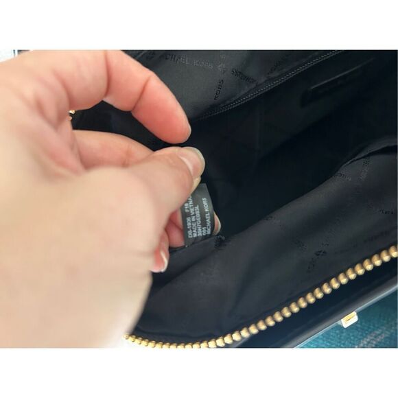 Michael Kors Ellis Satchel Leather Black Crossbody Belt - Picture 5 of 8